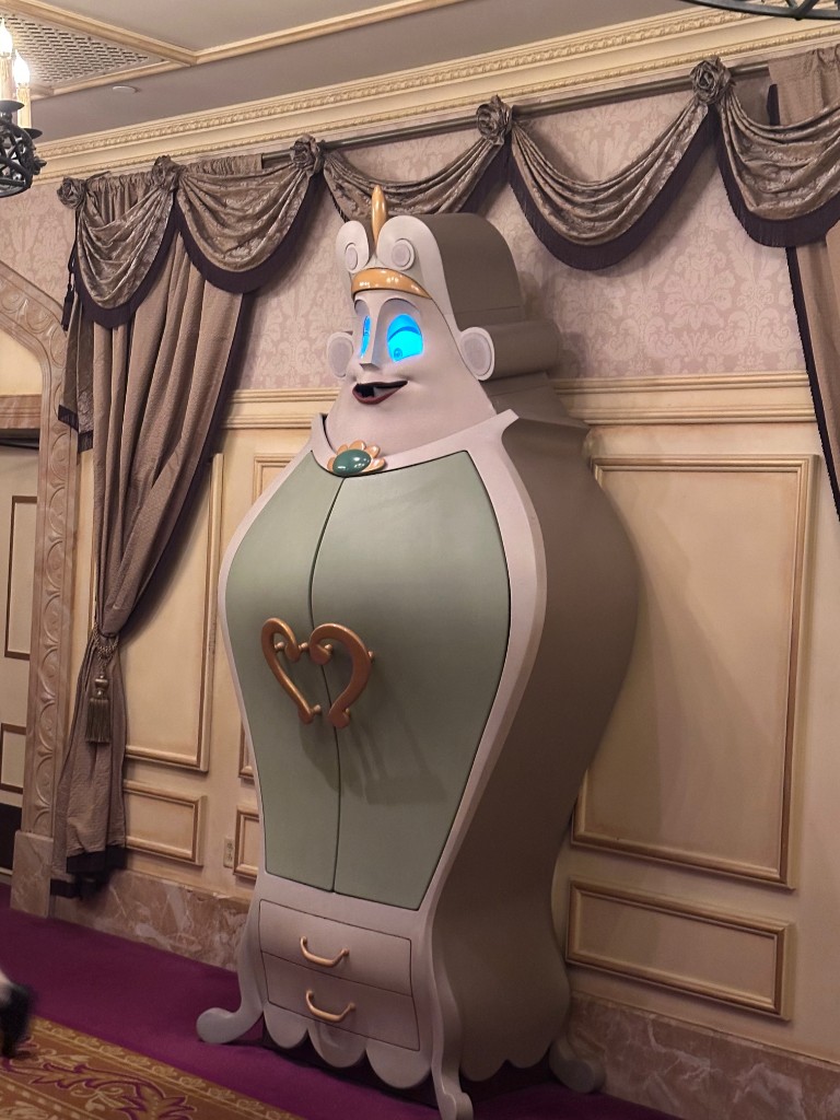 The Wardrobe animatronic inside Enchanted Tales with Belle
