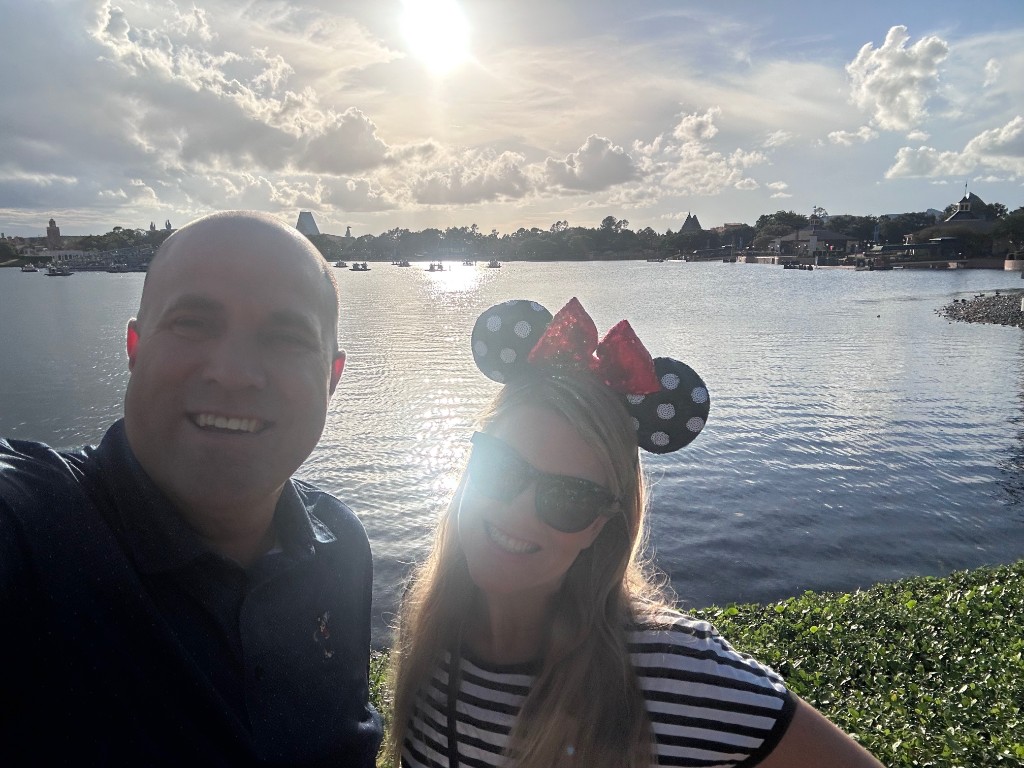 Ryan and Sarah selfie along World Showcase Lagoon