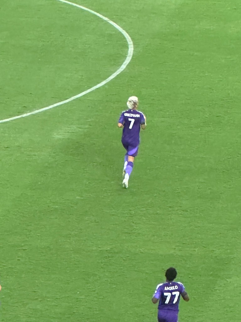 Antoine Griezmann in the purple number 7 kit