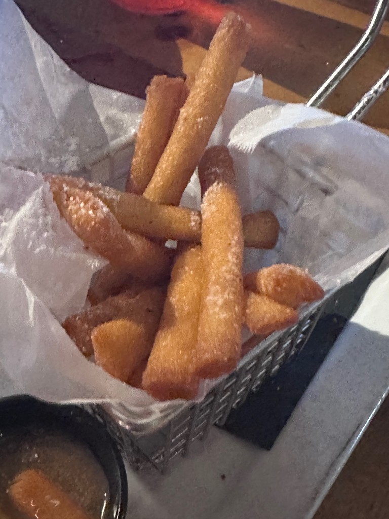 Churro fries with caramel dip